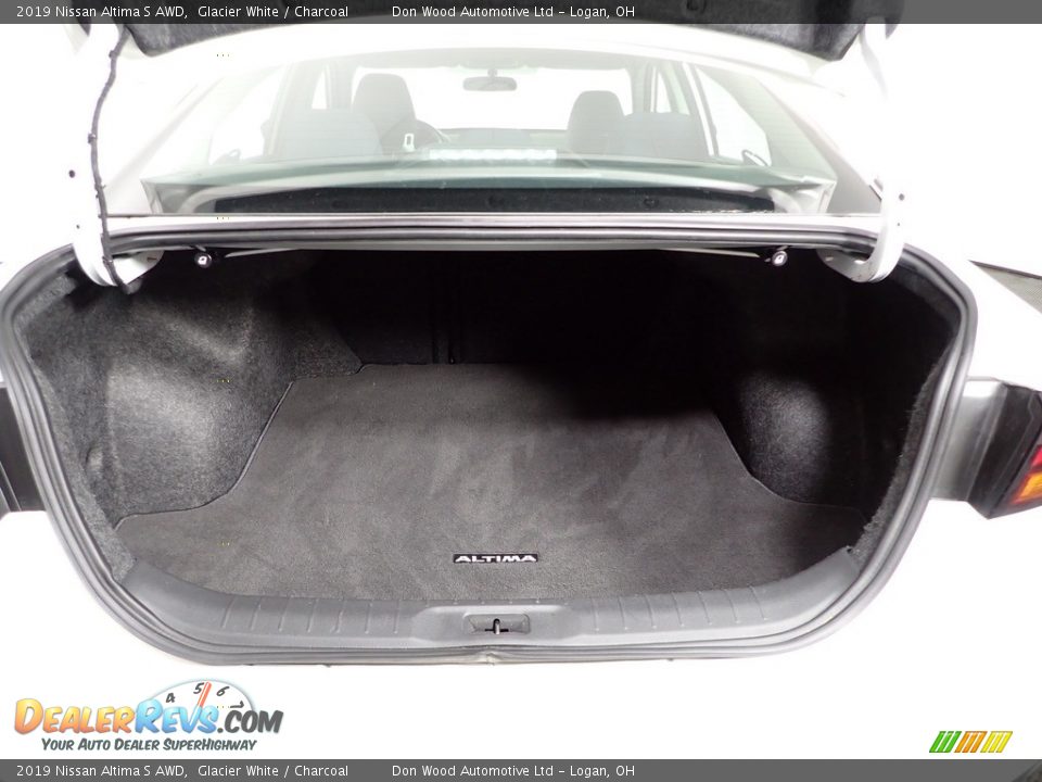 2019 Nissan Altima S AWD Glacier White / Charcoal Photo #9