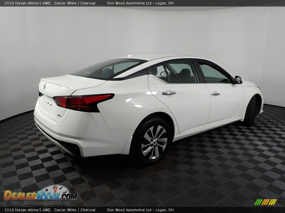 2019 Nissan Altima S AWD Glacier White / Charcoal Photo #10