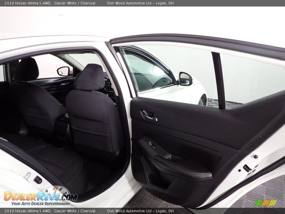 2019 Nissan Altima S AWD Glacier White / Charcoal Photo #27