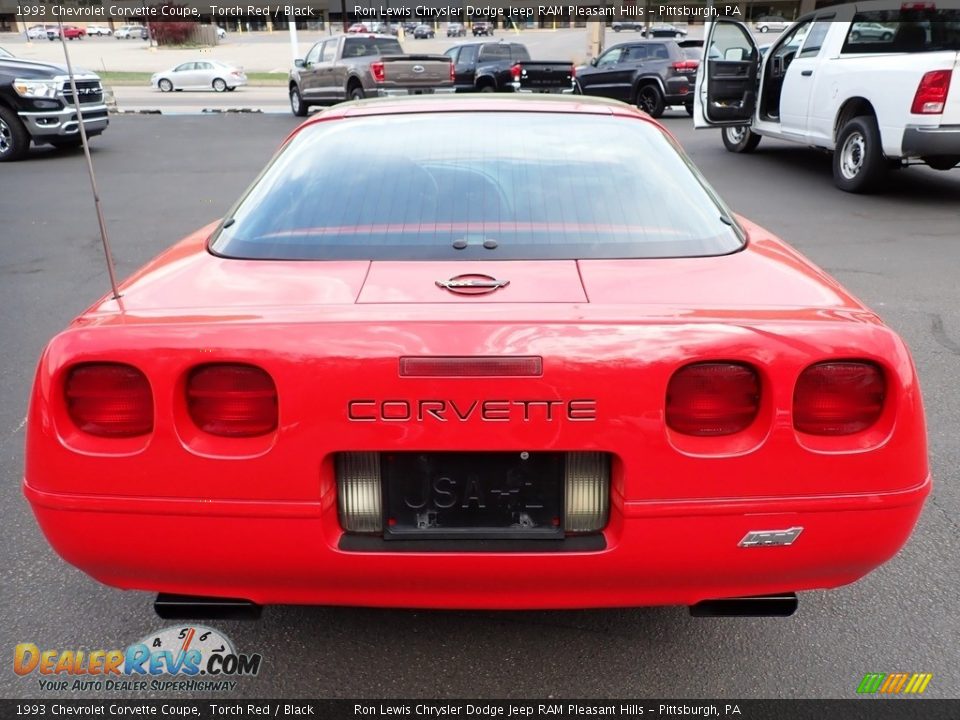 1993 Chevrolet Corvette Coupe Torch Red / Black Photo #4