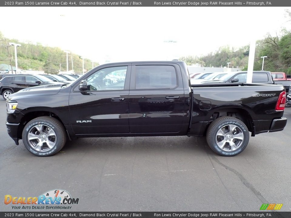 Diamond Black Crystal Pearl 2023 Ram 1500 Laramie Crew Cab 4x4 Photo #2