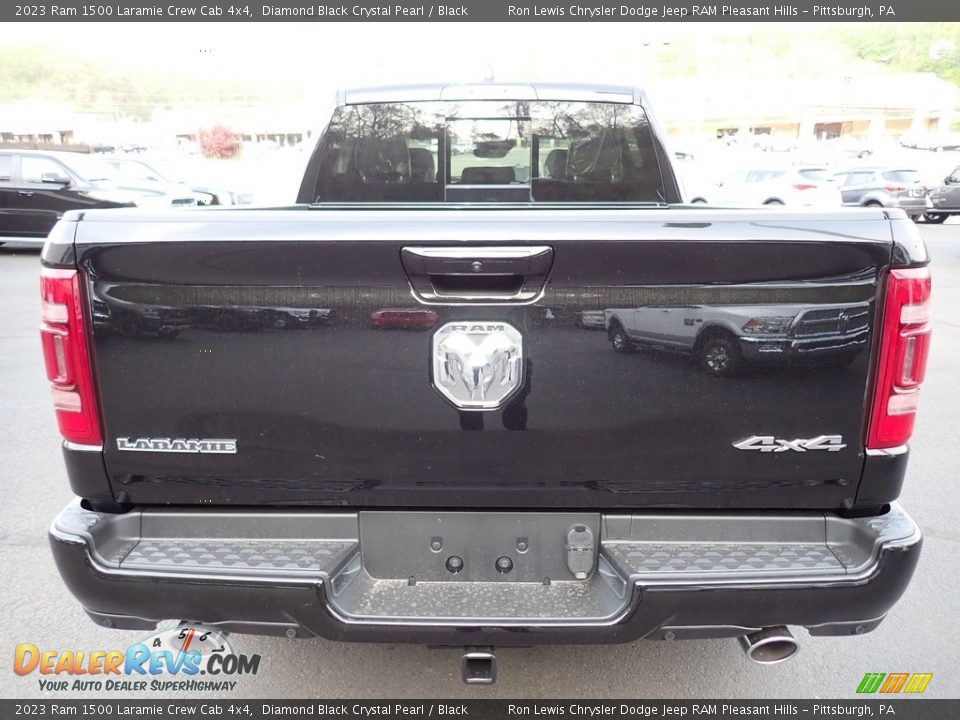 2023 Ram 1500 Laramie Crew Cab 4x4 Diamond Black Crystal Pearl / Black Photo #4