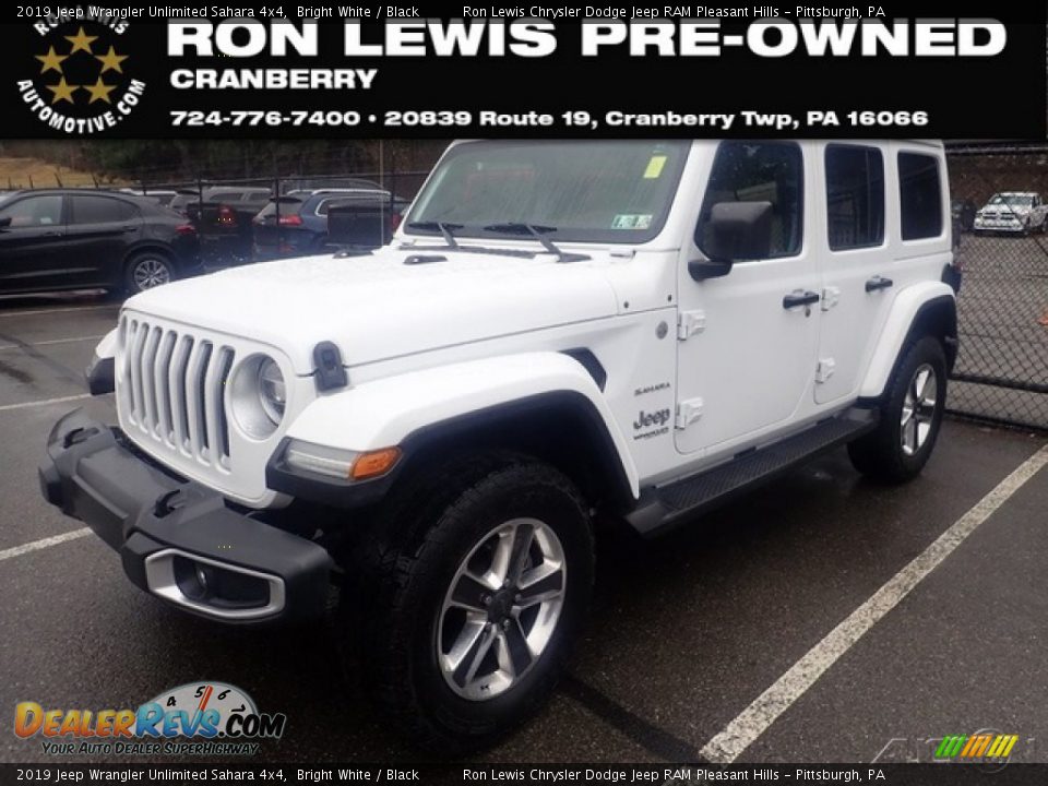 2019 Jeep Wrangler Unlimited Sahara 4x4 Bright White / Black Photo #1