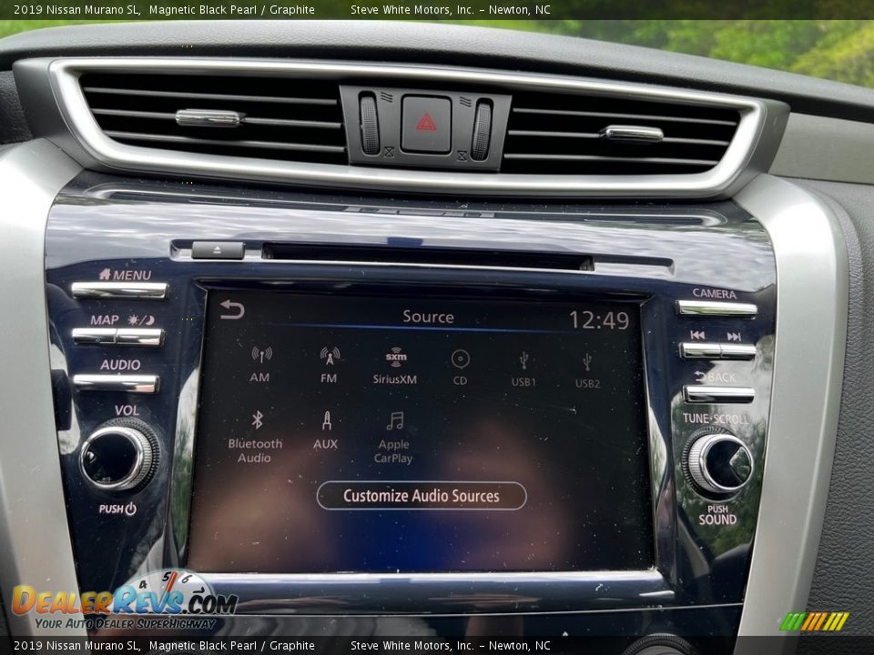 Controls of 2019 Nissan Murano SL Photo #22