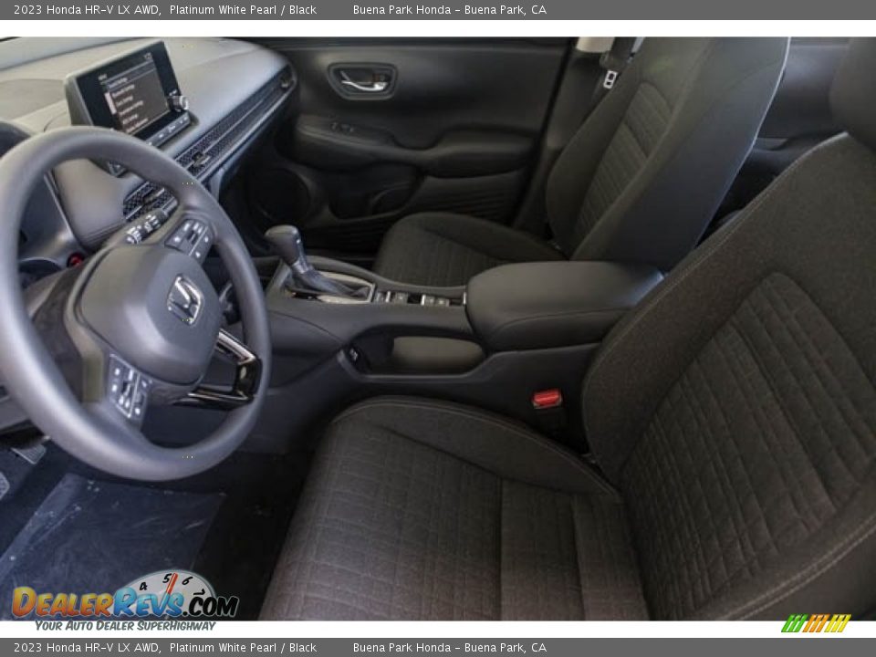 2023 Honda HR-V LX AWD Platinum White Pearl / Black Photo #17