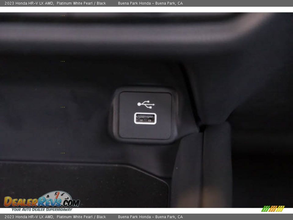 2023 Honda HR-V LX AWD Platinum White Pearl / Black Photo #24