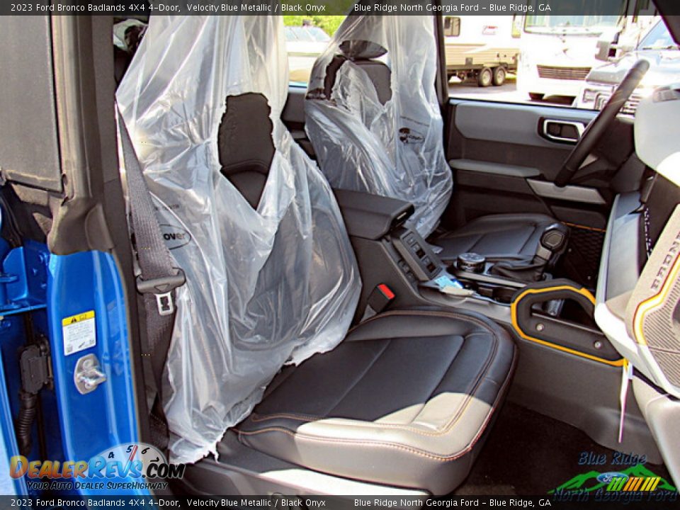 2023 Ford Bronco Badlands 4X4 4-Door Velocity Blue Metallic / Black Onyx Photo #12