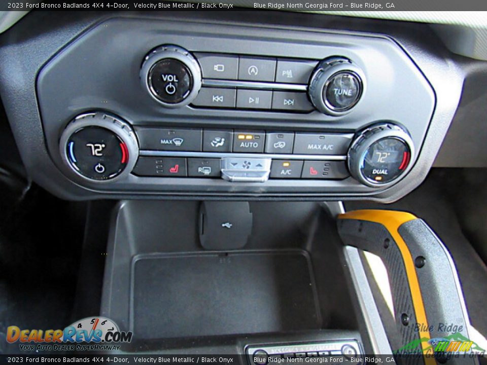Controls of 2023 Ford Bronco Badlands 4X4 4-Door Photo #21