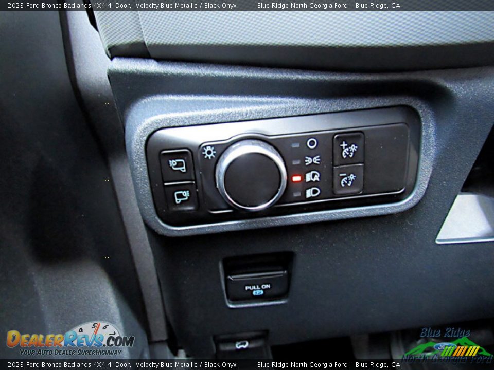 Controls of 2023 Ford Bronco Badlands 4X4 4-Door Photo #22