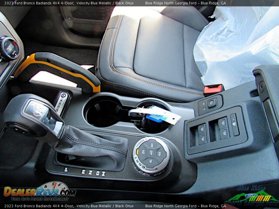 2023 Ford Bronco Badlands 4X4 4-Door Shifter Photo #25