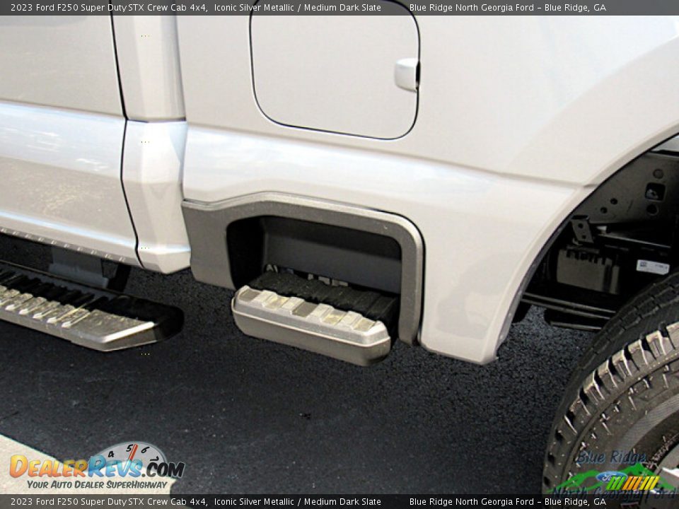 2023 Ford F250 Super Duty STX Crew Cab 4x4 Iconic Silver Metallic / Medium Dark Slate Photo #31