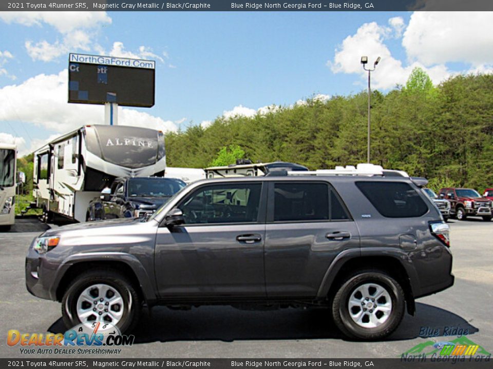 2021 Toyota 4Runner SR5 Magnetic Gray Metallic / Black/Graphite Photo #2