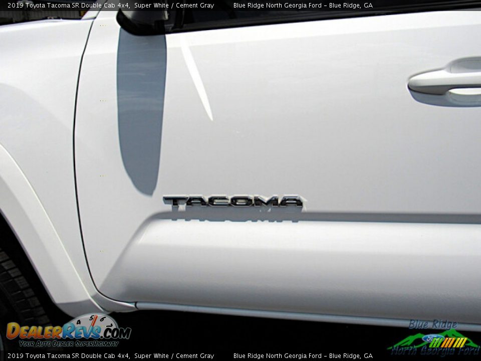 2019 Toyota Tacoma SR Double Cab 4x4 Super White / Cement Gray Photo #30