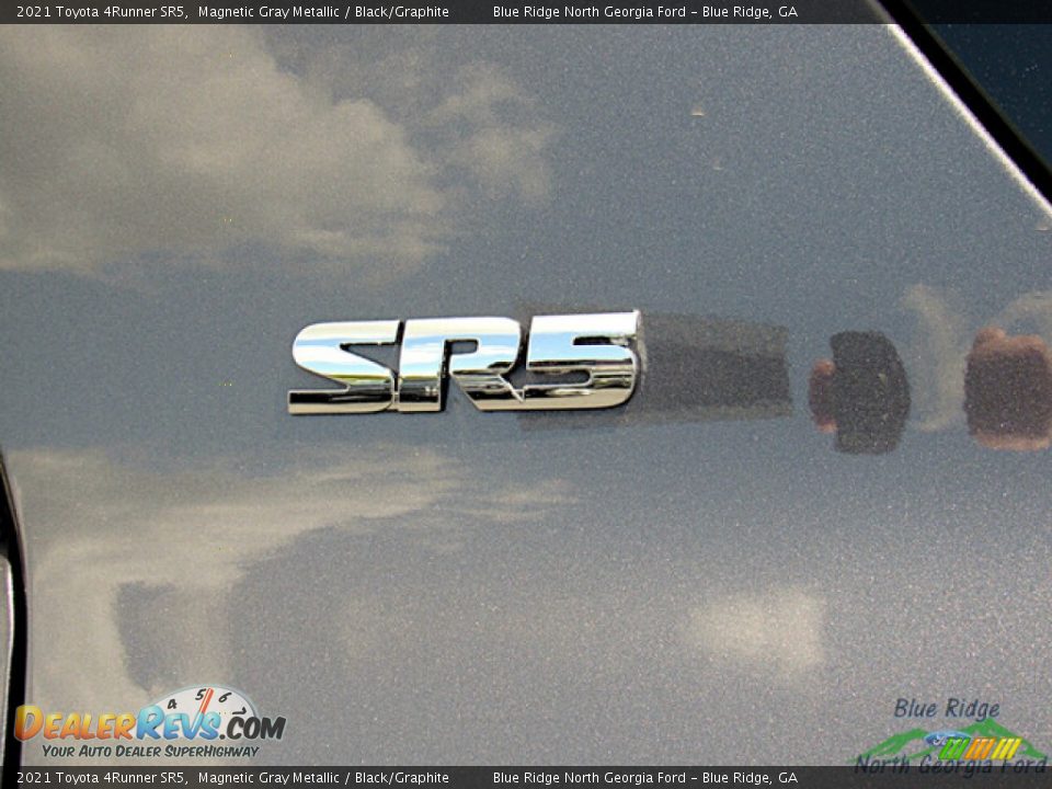 2021 Toyota 4Runner SR5 Magnetic Gray Metallic / Black/Graphite Photo #30