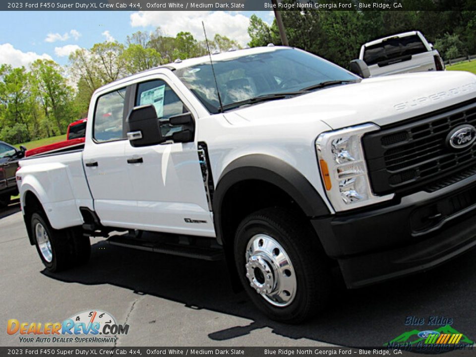 2023 Ford F450 Super Duty XL Crew Cab 4x4 Oxford White / Medium Dark Slate Photo #27