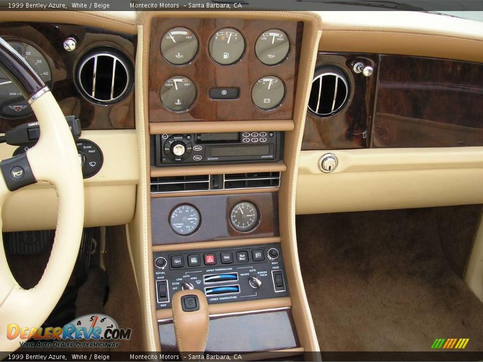 Controls of 1999 Bentley Azure  Photo #30