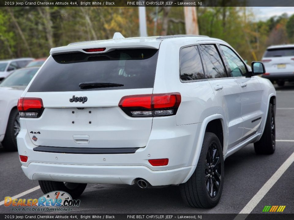 2019 Jeep Grand Cherokee Altitude 4x4 Bright White / Black Photo #3