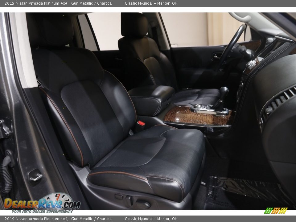 Front Seat of 2019 Nissan Armada Platinum 4x4 Photo #18