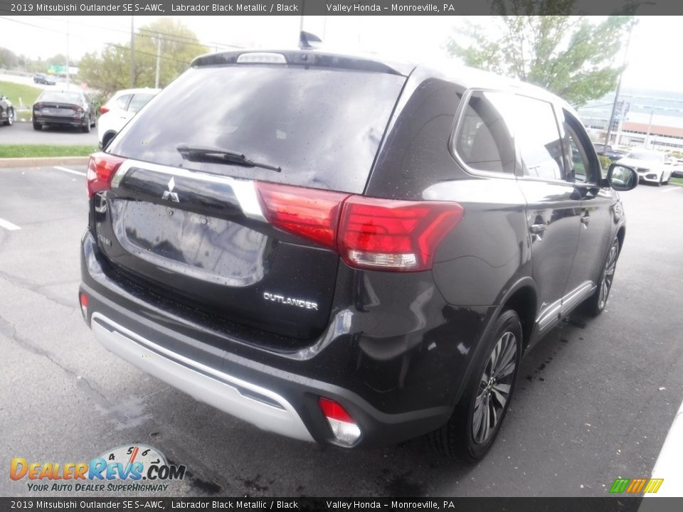 2019 Mitsubishi Outlander SE S-AWC Labrador Black Metallic / Black Photo #6