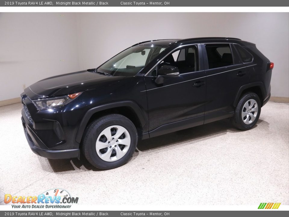 2019 Toyota RAV4 LE AWD Midnight Black Metallic / Black Photo #3