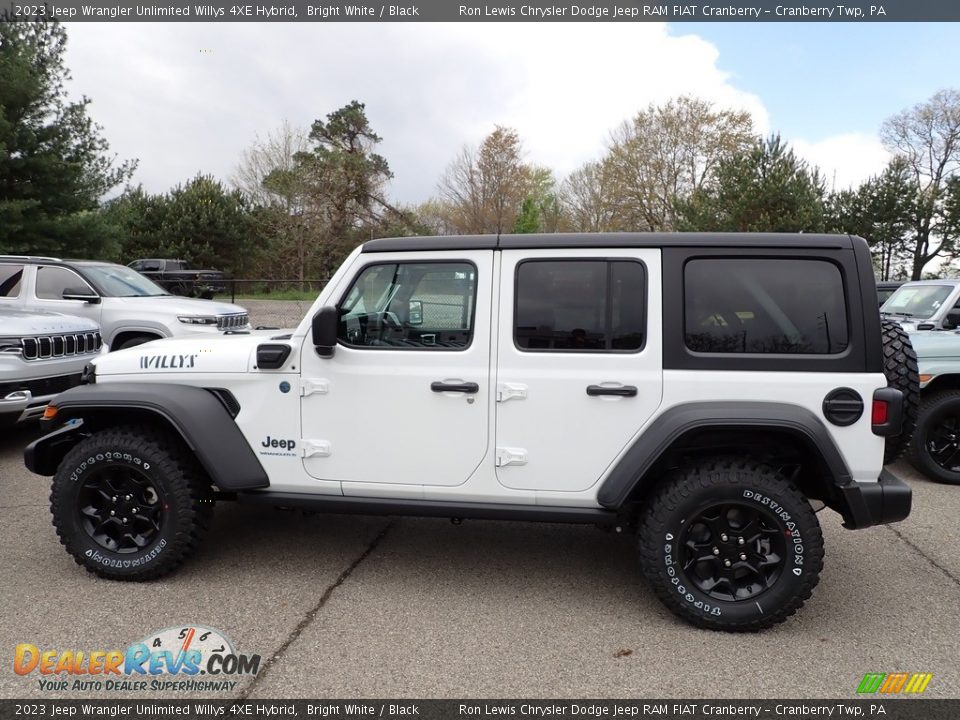 2023 Jeep Wrangler Unlimited Willys 4XE Hybrid Bright White / Black Photo #2