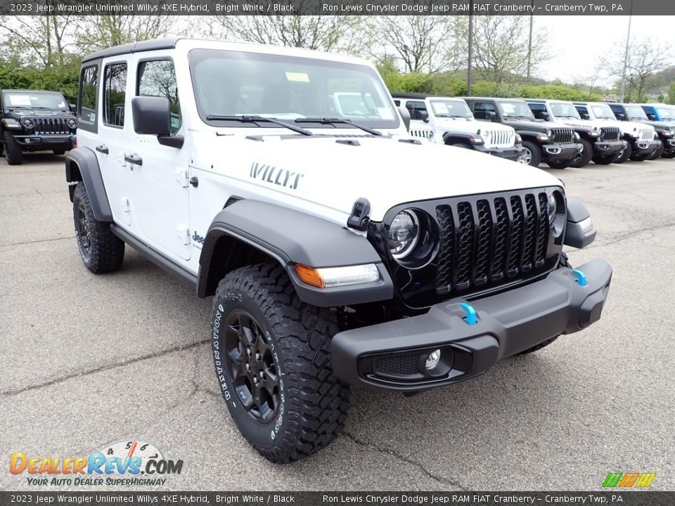 2023 Jeep Wrangler Unlimited Willys 4XE Hybrid Bright White / Black Photo #7