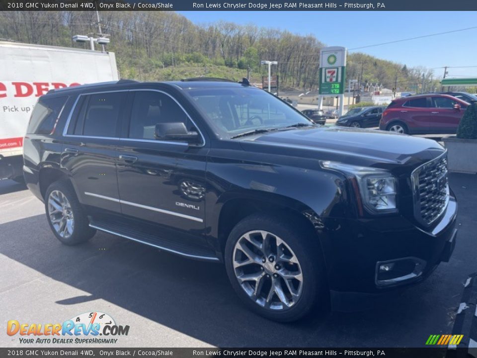 2018 GMC Yukon Denali 4WD Onyx Black / Cocoa/Shale Photo #2