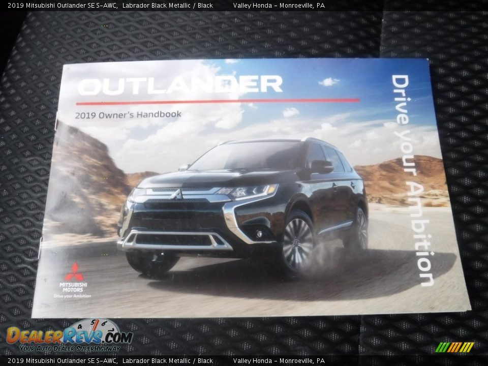 2019 Mitsubishi Outlander SE S-AWC Labrador Black Metallic / Black Photo #26