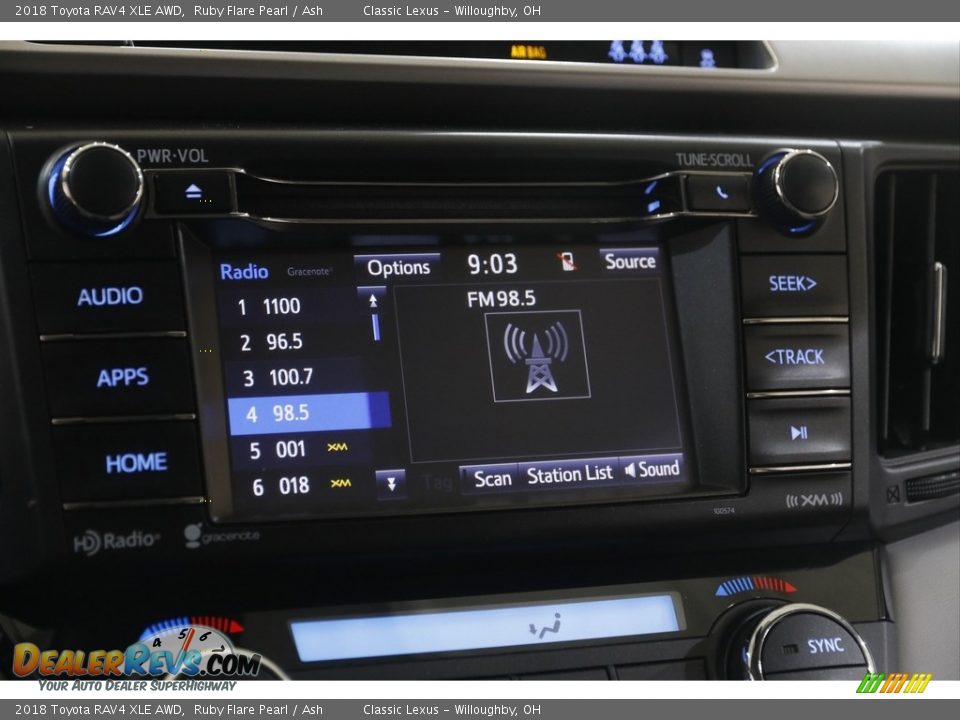 Controls of 2018 Toyota RAV4 XLE AWD Photo #10