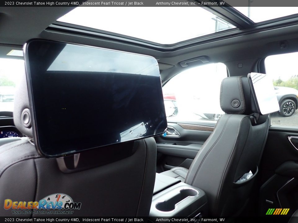 2023 Chevrolet Tahoe High Country 4WD Iridescent Pearl Tricoat / Jet Black Photo #13