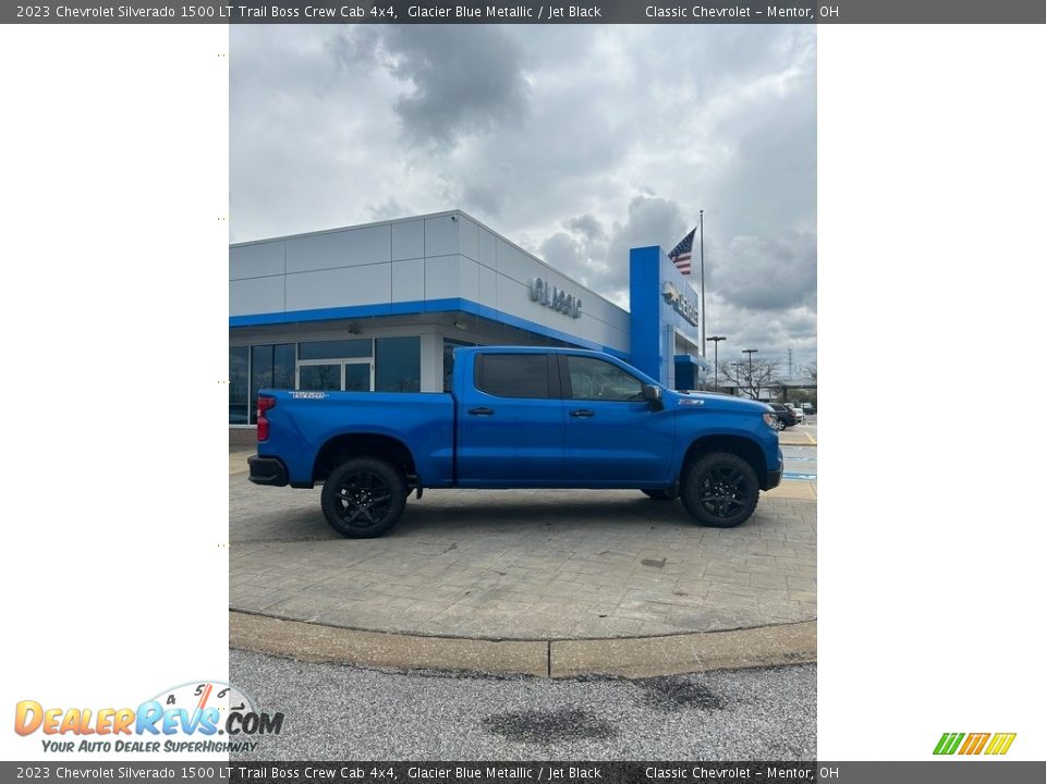 2023 Chevrolet Silverado 1500 LT Trail Boss Crew Cab 4x4 Glacier Blue Metallic / Jet Black Photo #1