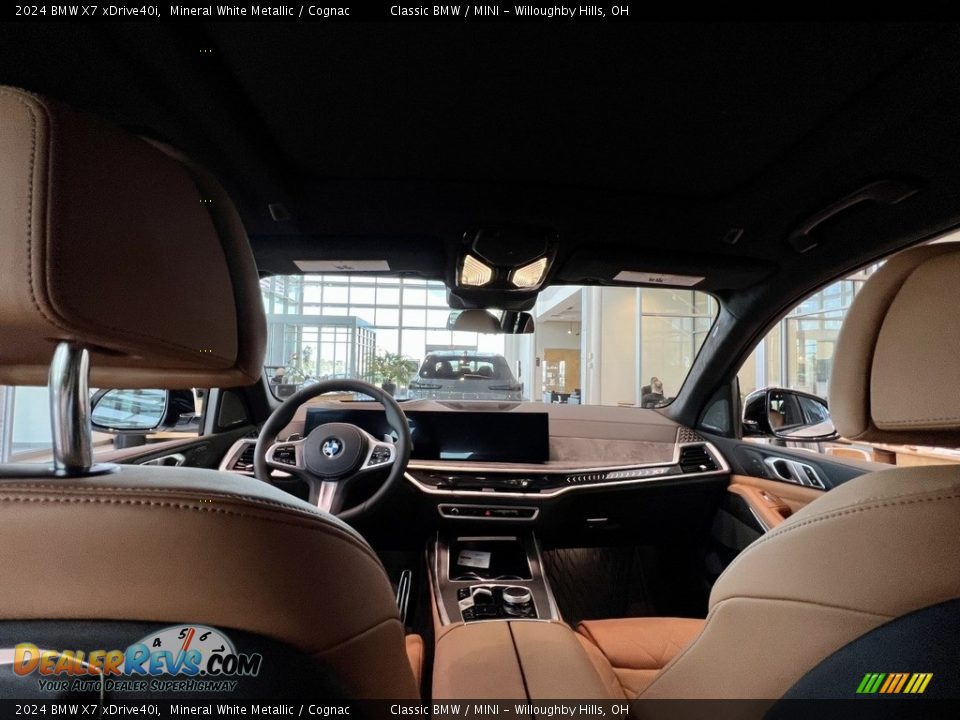 Dashboard of 2024 BMW X7 xDrive40i Photo #7