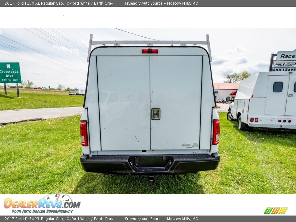 2017 Ford F150 XL Regular Cab Oxford White / Earth Gray Photo #5