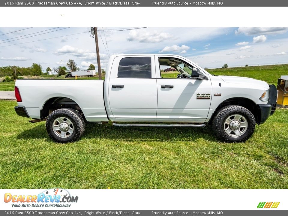 2016 Ram 2500 Tradesman Crew Cab 4x4 Bright White / Black/Diesel Gray Photo #3