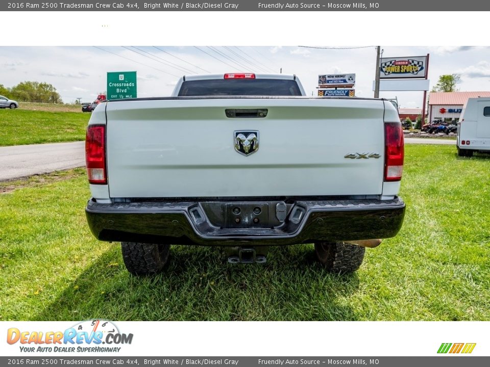 2016 Ram 2500 Tradesman Crew Cab 4x4 Bright White / Black/Diesel Gray Photo #5