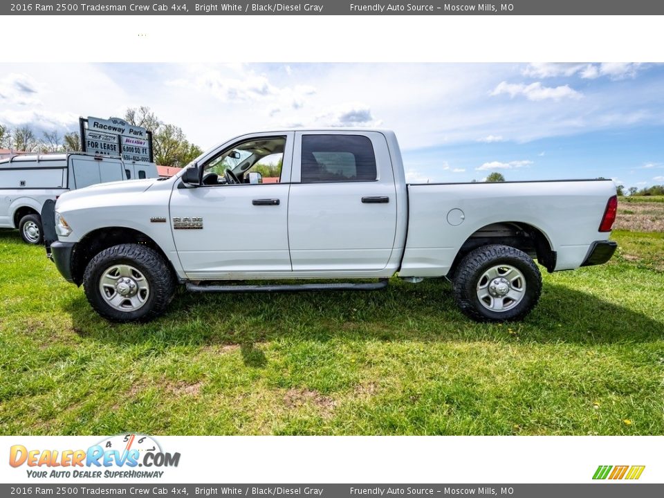 2016 Ram 2500 Tradesman Crew Cab 4x4 Bright White / Black/Diesel Gray Photo #7