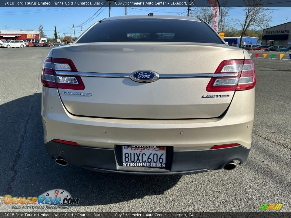 2018 Ford Taurus Limited White Gold / Charcoal Black Photo #5