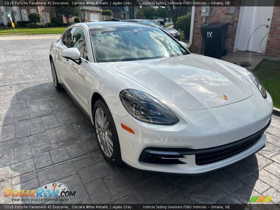 2018 Porsche Panamera 4S Executive Carrara White Metallic / Agate Grey Photo #2