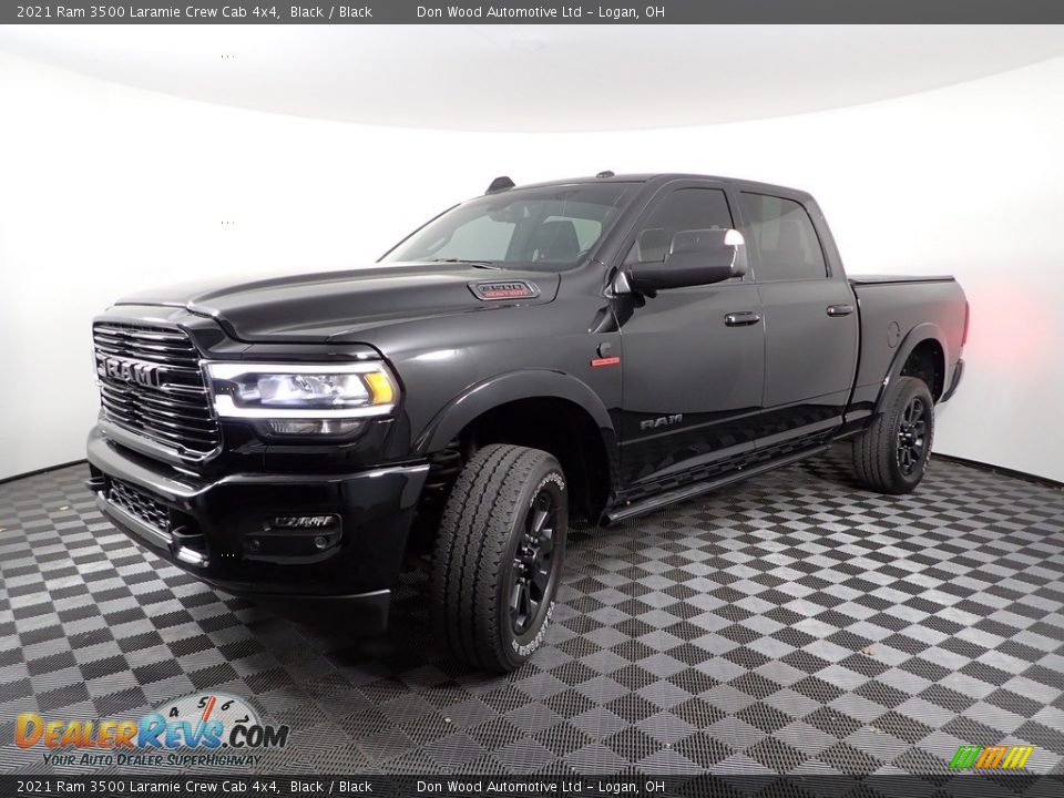 2021 Ram 3500 Laramie Crew Cab 4x4 Black / Black Photo #8