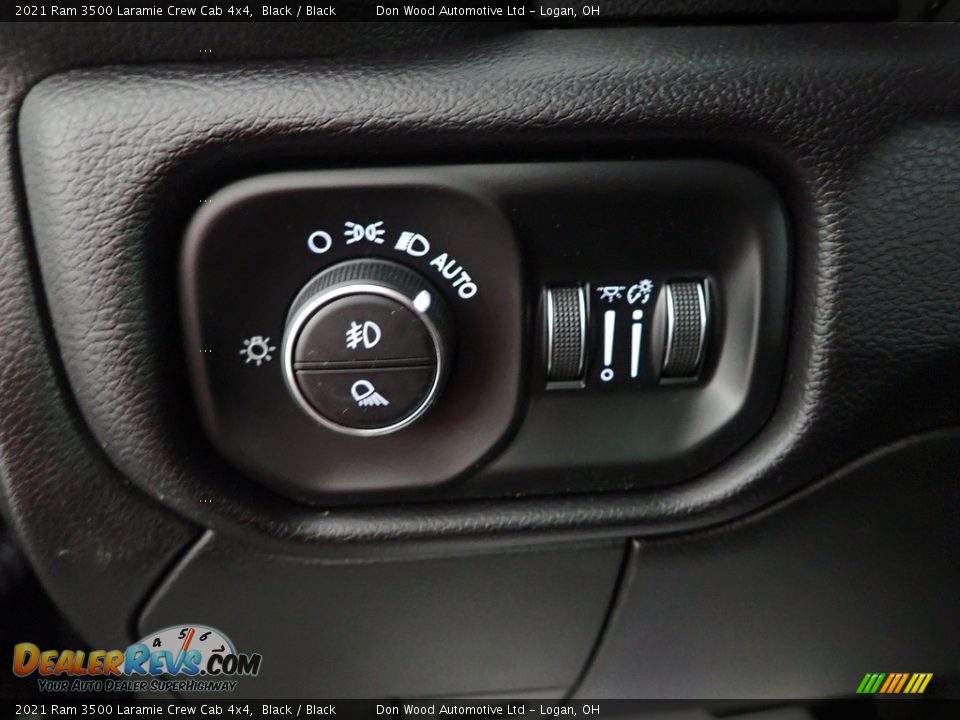 2021 Ram 3500 Laramie Crew Cab 4x4 Black / Black Photo #18