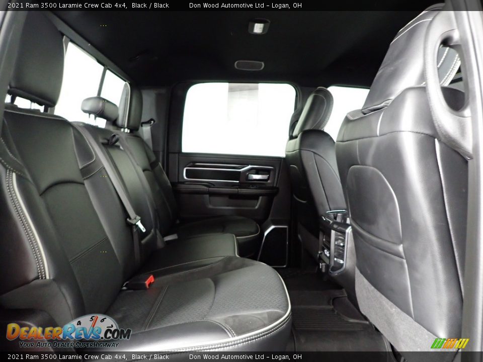 2021 Ram 3500 Laramie Crew Cab 4x4 Black / Black Photo #32