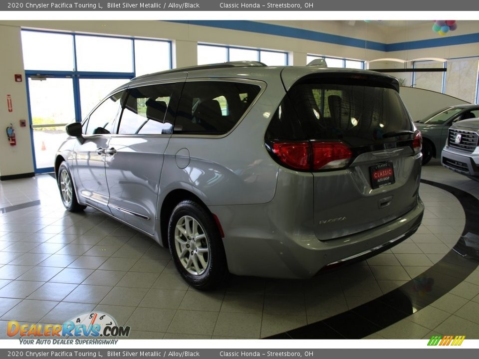 2020 Chrysler Pacifica Touring L Billet Silver Metallic / Alloy/Black Photo #9