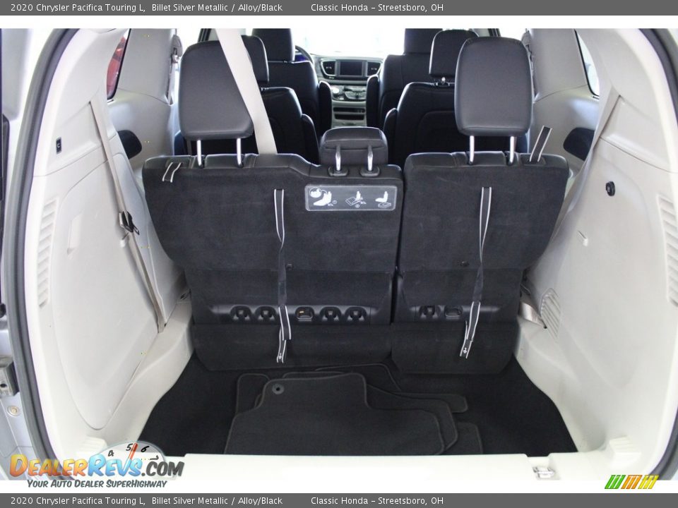 2020 Chrysler Pacifica Touring L Billet Silver Metallic / Alloy/Black Photo #20