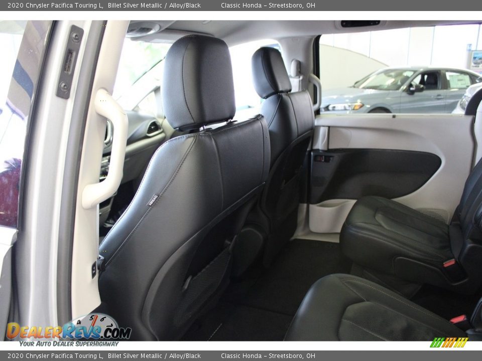 2020 Chrysler Pacifica Touring L Billet Silver Metallic / Alloy/Black Photo #22