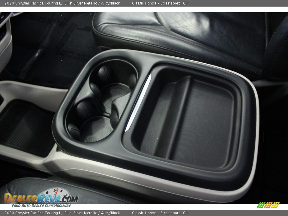 2020 Chrysler Pacifica Touring L Billet Silver Metallic / Alloy/Black Photo #32