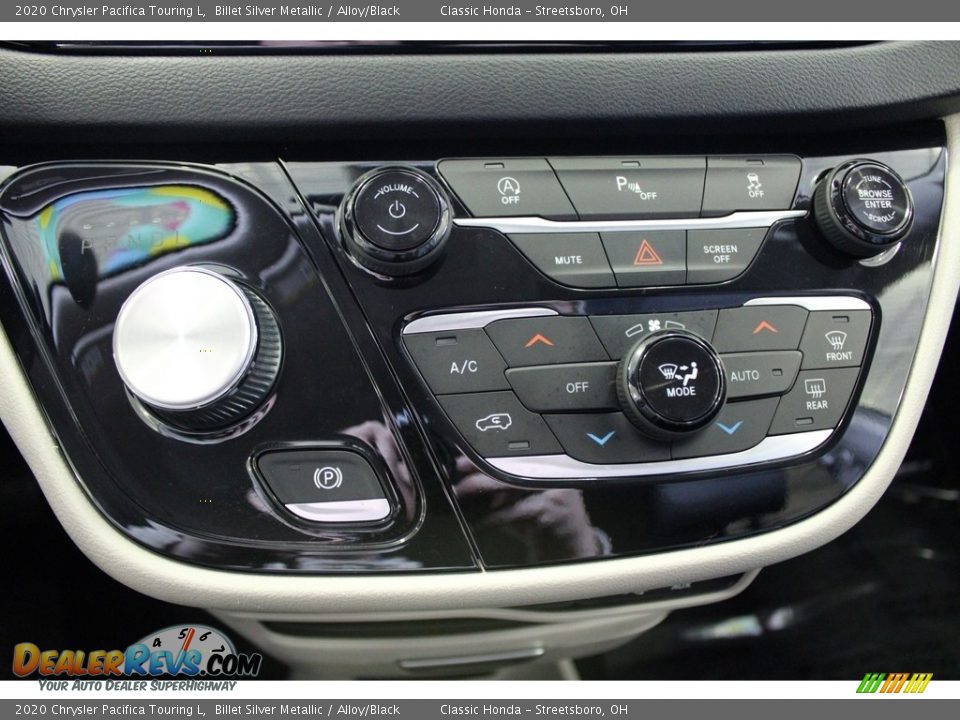 2020 Chrysler Pacifica Touring L Billet Silver Metallic / Alloy/Black Photo #36
