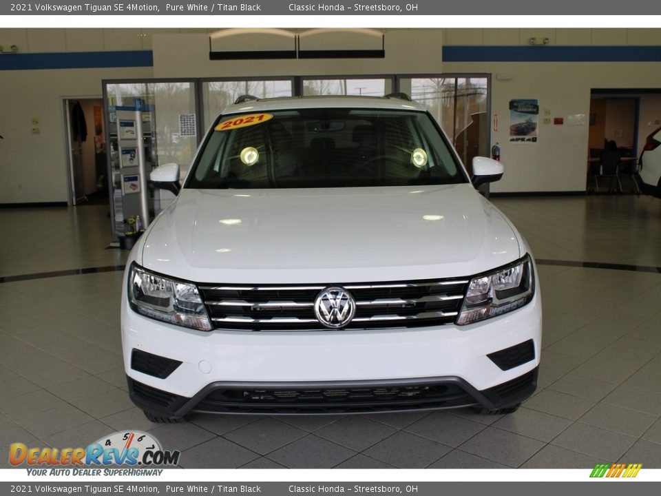 2021 Volkswagen Tiguan SE 4Motion Pure White / Titan Black Photo #2