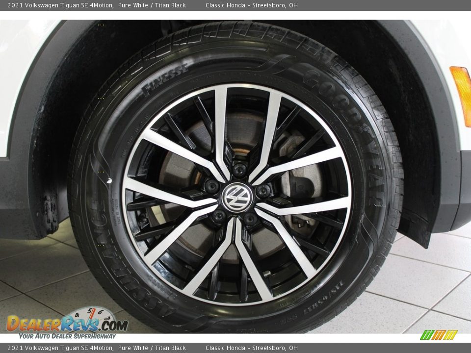 2021 Volkswagen Tiguan SE 4Motion Pure White / Titan Black Photo #5