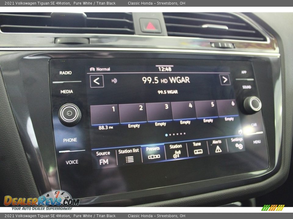 2021 Volkswagen Tiguan SE 4Motion Pure White / Titan Black Photo #24