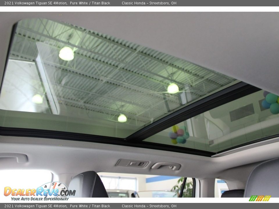 2021 Volkswagen Tiguan SE 4Motion Pure White / Titan Black Photo #27